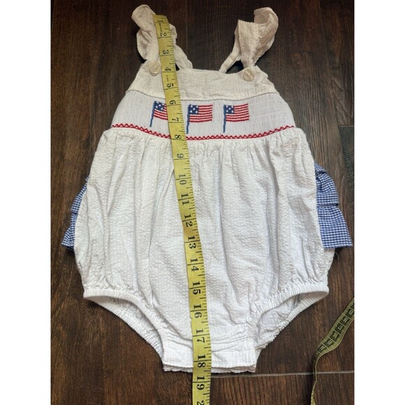Everyday Heirloom 2/3 July 4 America Flag Patriotic Seersucker Smocked Bubble - Picture 6 of 6
